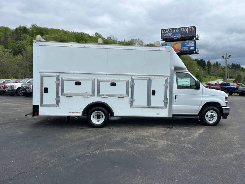 2027 Ford E-Series