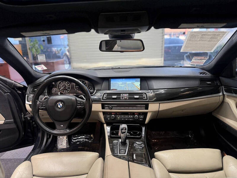 2012 BMW 5 Series 550i