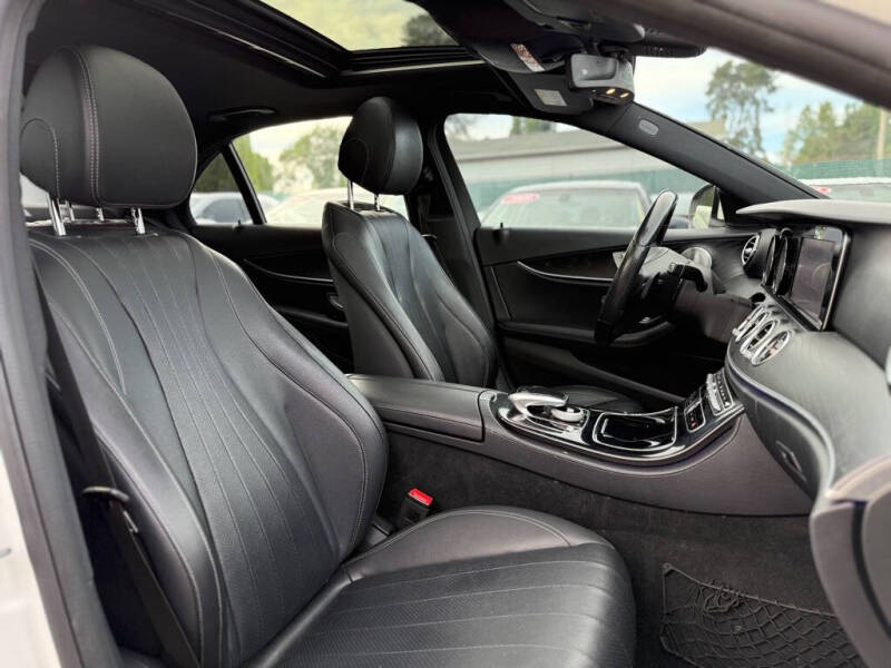 2017 Mercedes-Benz E-Class E 300