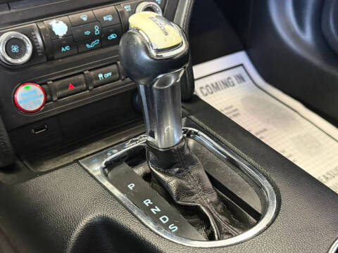 2015 Ford Mustang V6