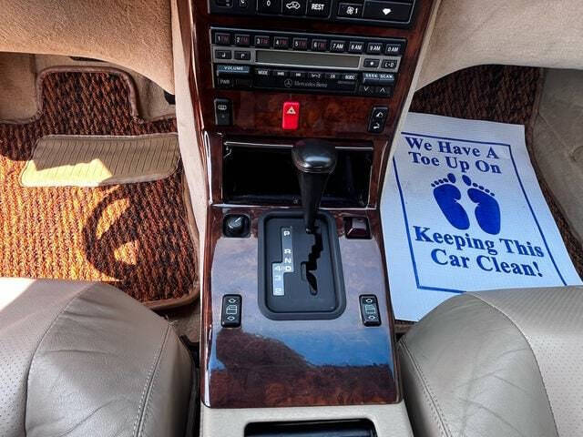 1992 Mercedes-Benz 300-Class 300 SL