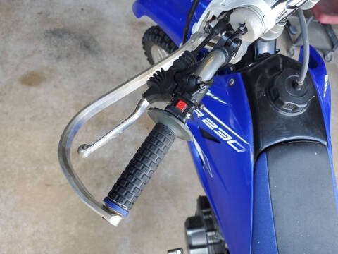 2000 Yamaha TT-R230