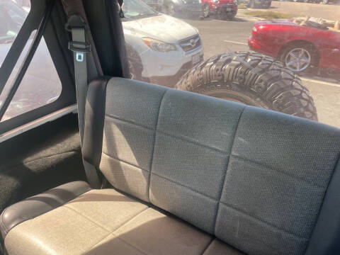 2000 Jeep Wrangler SE