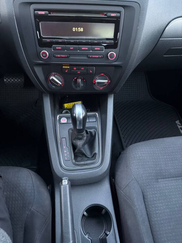 2015 Volkswagen Jetta