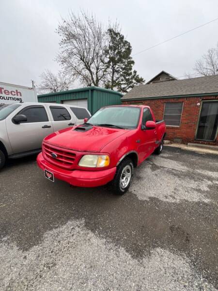 2003 Ford F-150 for sale at LEE AUTO SALES in McAlester OK
