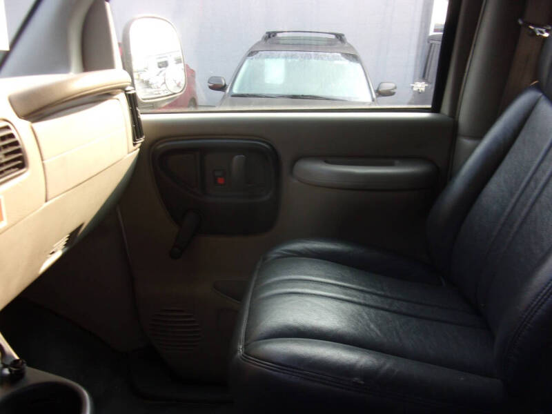 1998 Chevrolet Chevy Van G3500
