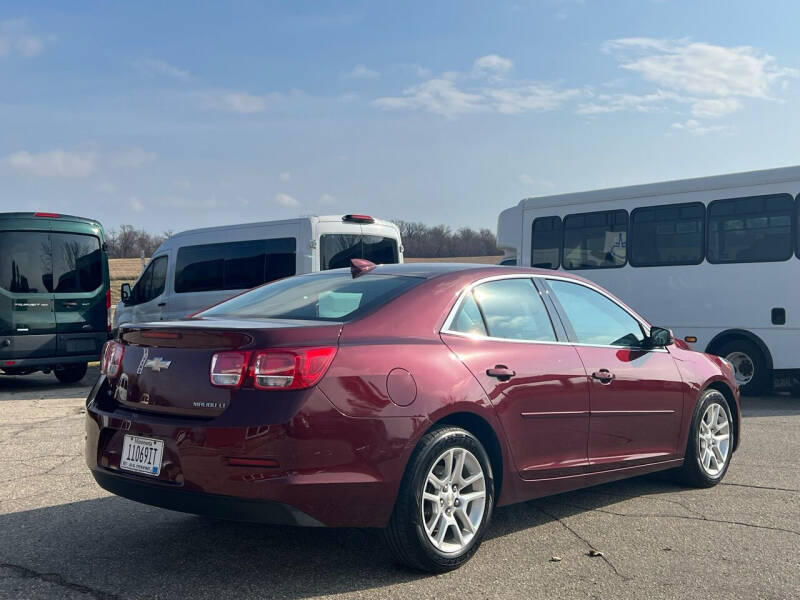 Used 2015 Chevrolet Malibu 1LT with VIN 1G11C5SL9FF240114 for sale in Zumbrota, Minnesota