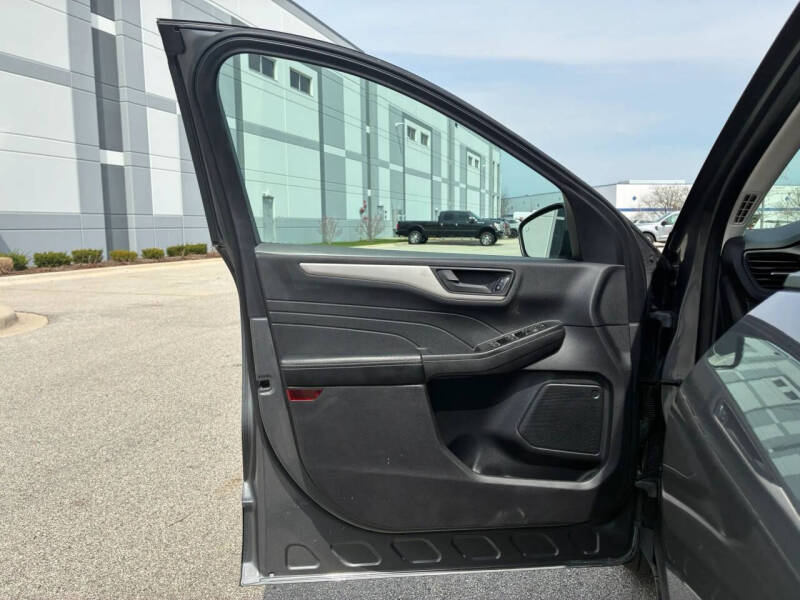 2022 Ford Escape SE