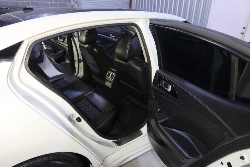 2019 Nissan Maxima Platinum