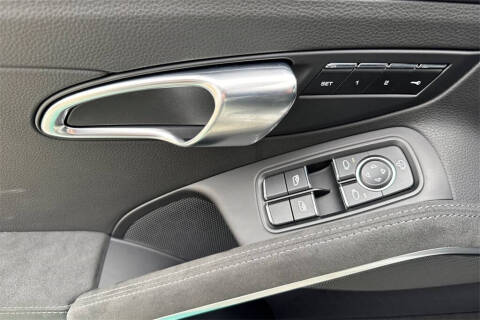 2023 Porsche 718 Cayman GTS 4.0