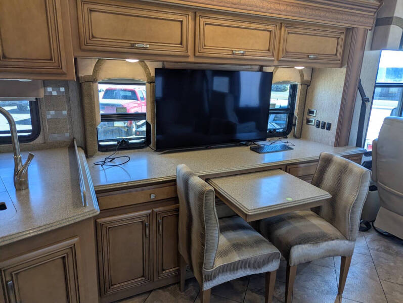 2016 Newmar Ventana LE 3725