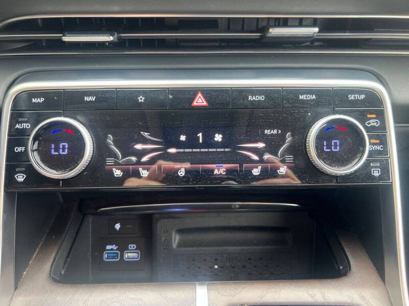 2024 Genesis GV80