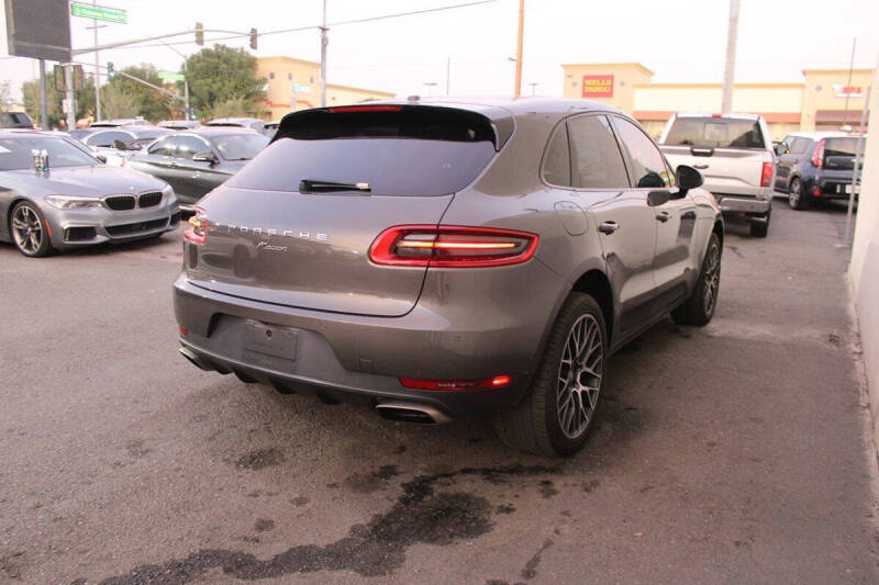 2018 Porsche Macan