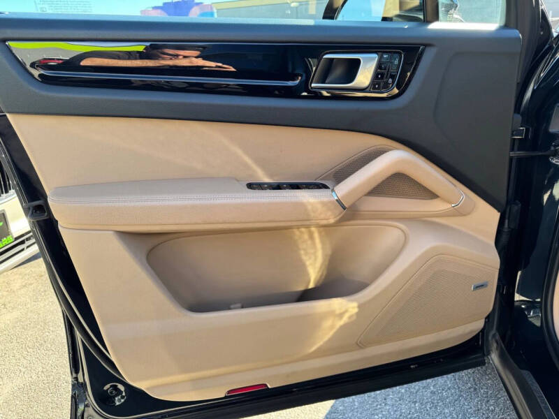 2021 Porsche Cayenne