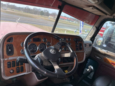 2006 Peterbilt 379