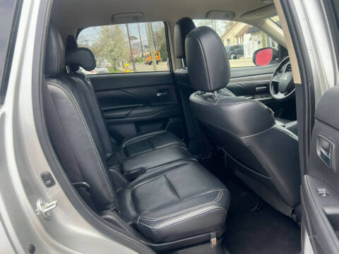 2019 Mitsubishi Outlander
