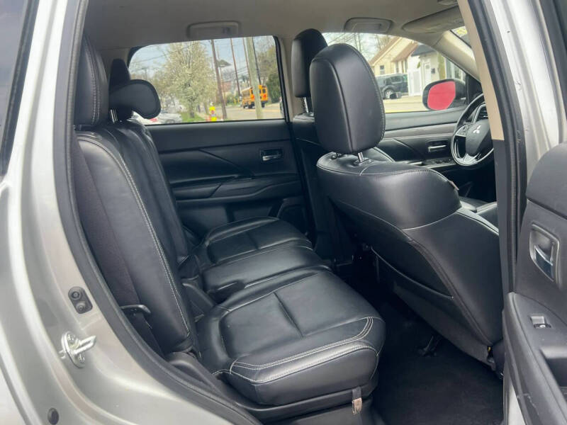 2019 Mitsubishi Outlander