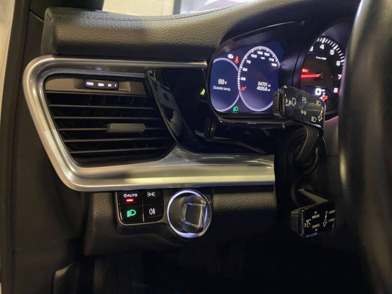 2018 Porsche Panamera