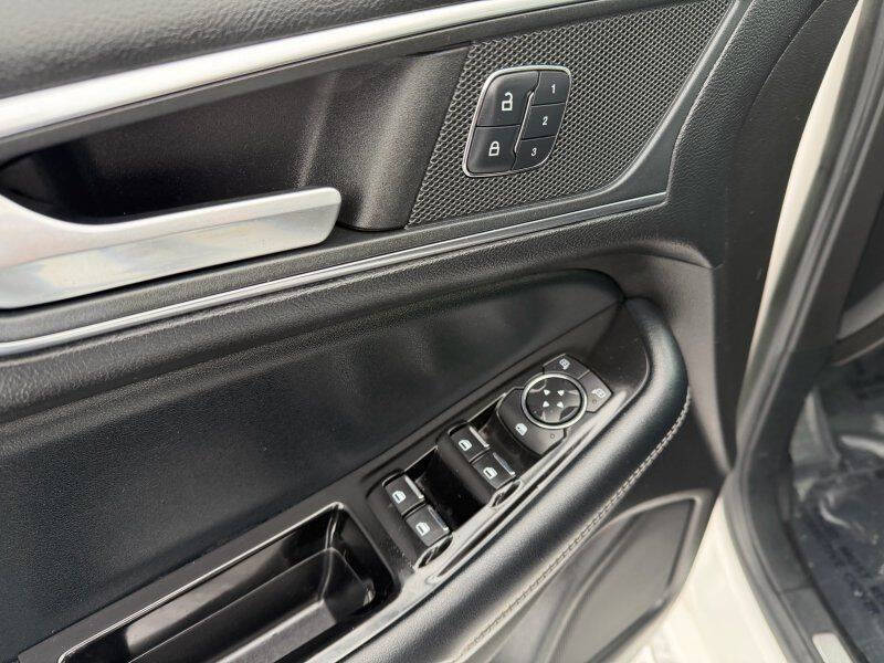 2017 Ford Edge Sport