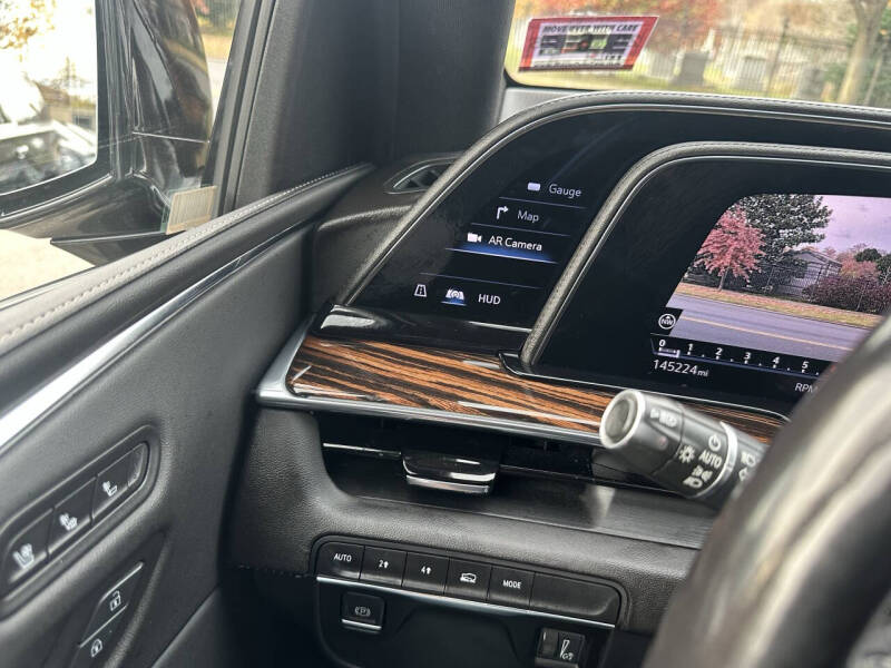 2022 Cadillac Escalade ESV Premium Luxury