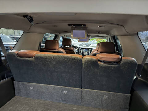 2017 Cadillac Escalade ESV Premium Luxury