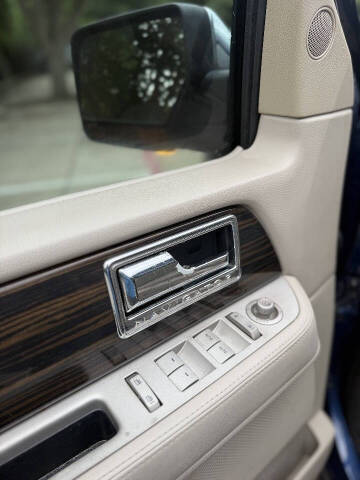 2008 Lincoln Navigator