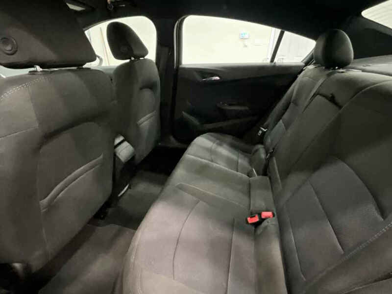 2016 Chevrolet Cruze LT Auto