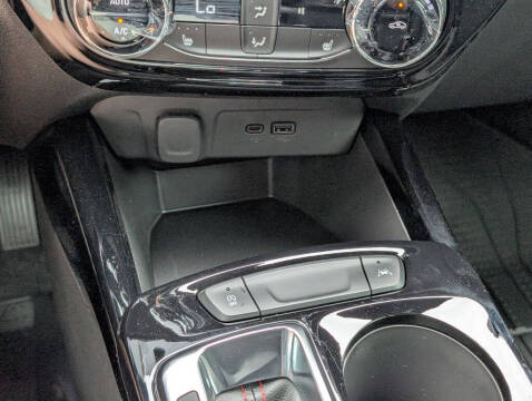 2026 Chevrolet Trax RS