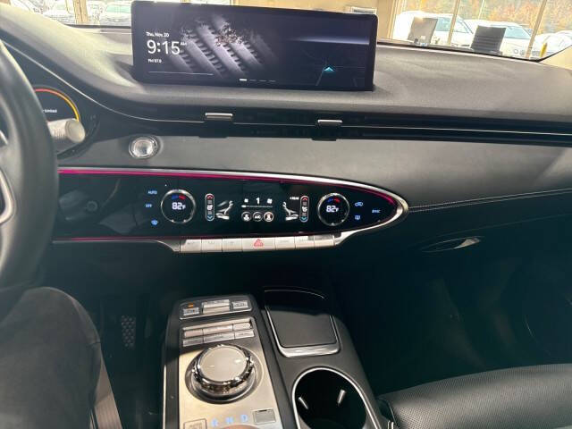 2024 Genesis Electrified GV70