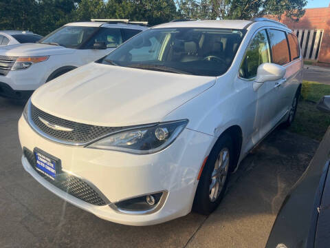 2020 Chrysler Pacifica Touring L