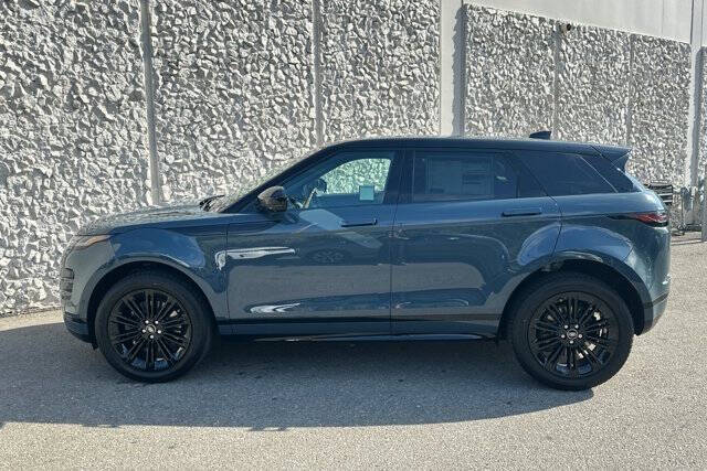 2026 Land Rover Range Rover Evoque P250 Dynamic SE