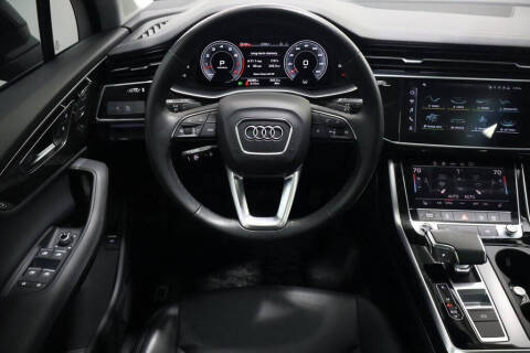 2023 Audi Q7 quattro Premium Plus 55 TFSI