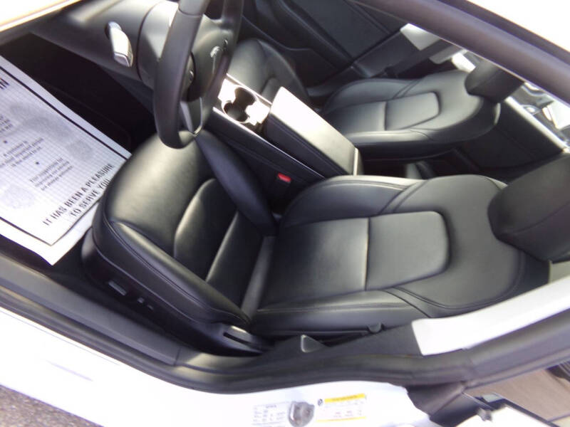 2020 Tesla Model 3 Standard Range Plus