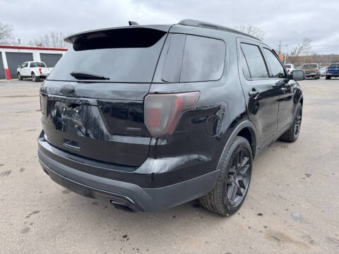 2016 Ford Explorer Sport