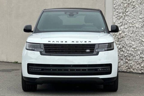 2025 Land Rover Range Rover P400 SE