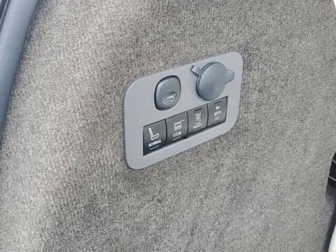 2018 Lincoln MKT Reserve