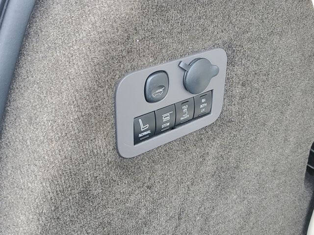 2018 Lincoln MKT Reserve