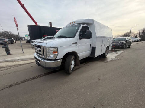 2013 Ford E-Series E-350 SD