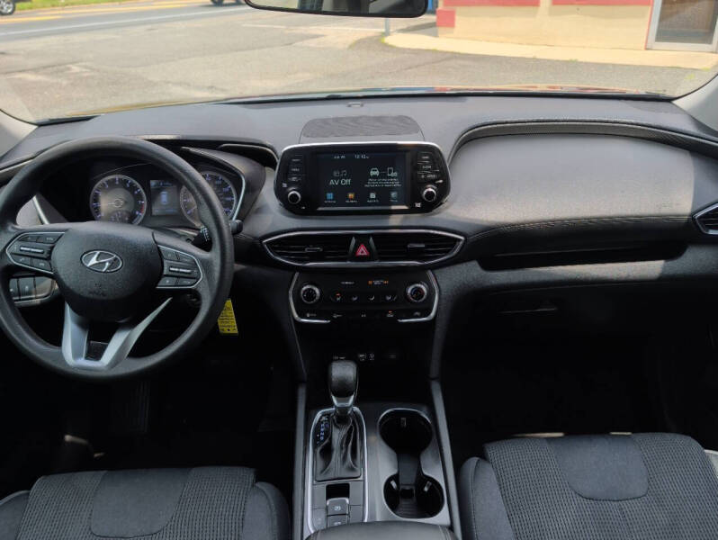 2020 Hyundai Santa Fe SE