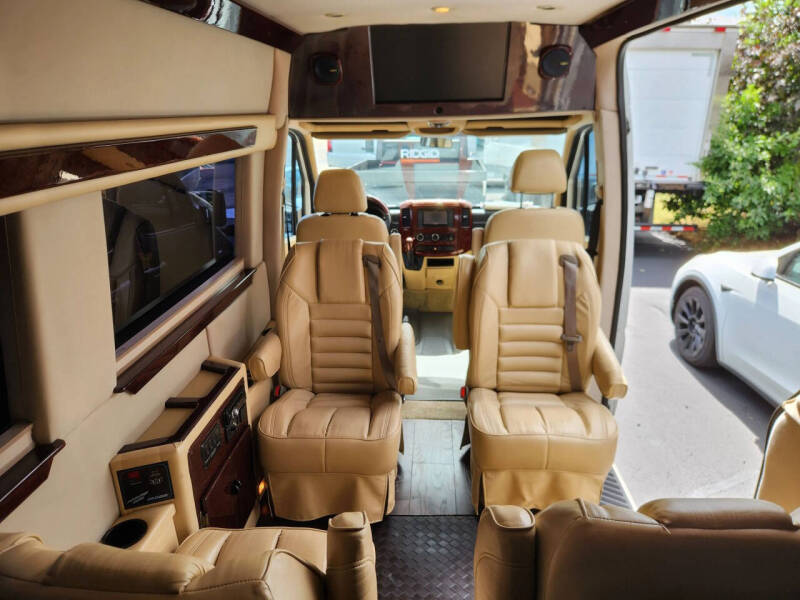 2008 Freightliner Sprinter 2500
