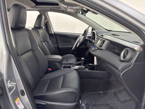 2017 Toyota RAV4 Hybrid Limited