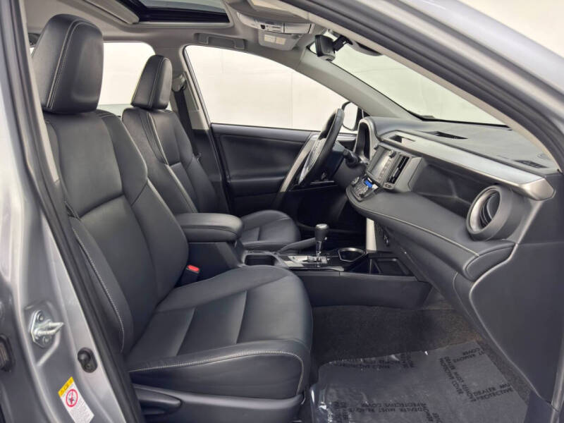 2017 Toyota RAV4 Hybrid Limited