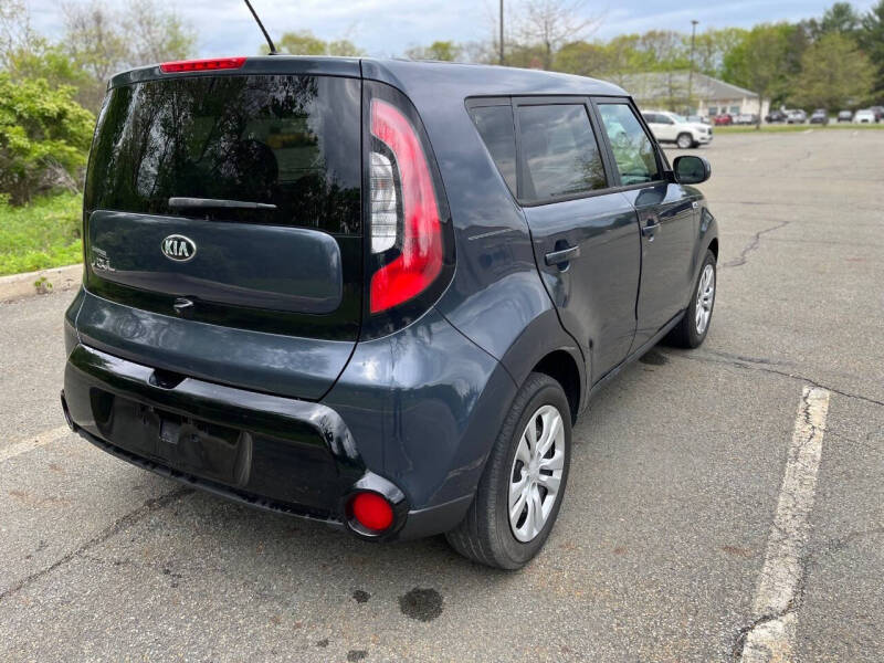 2016 Kia Soul +