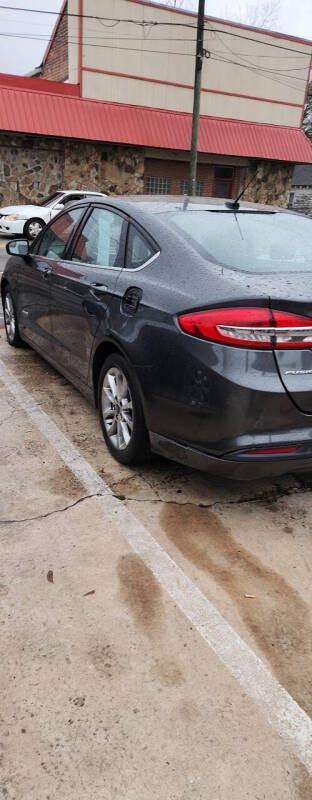 2017 Ford Fusion Hybrid SE