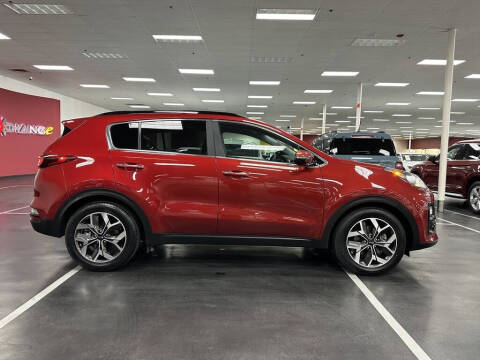 2022 Kia Sportage EX