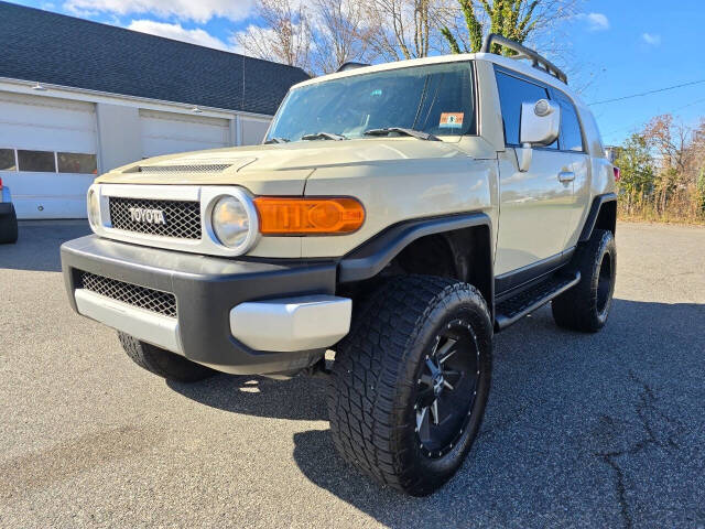 2008 Toyota FJ Cruiser for sale at Thompson Car and Truck in Baptistown, NJ