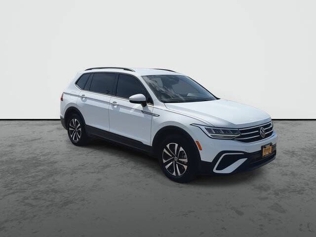 Used 2023 Volkswagen Tiguan S with VIN 3VVRB7AXXPM046160 for sale in Council Bluffs, IA