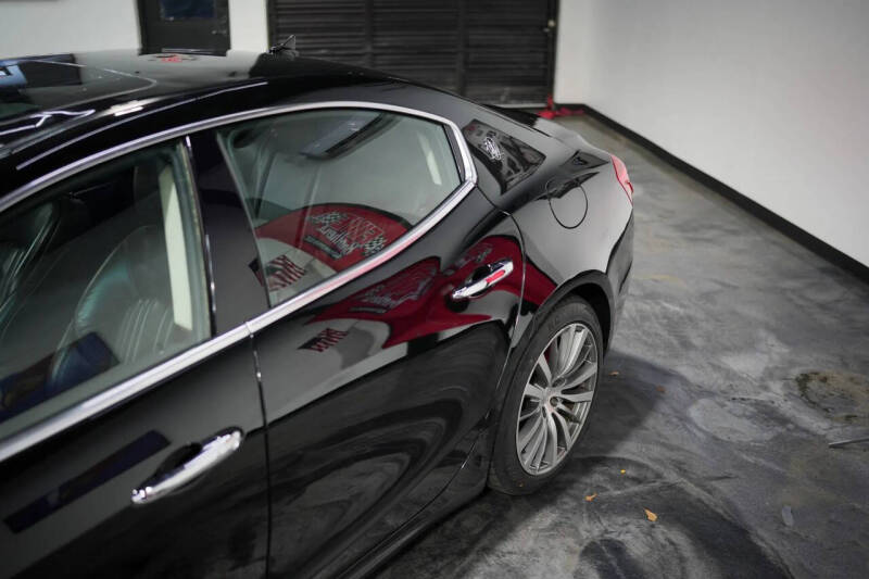 2016 Maserati Ghibli