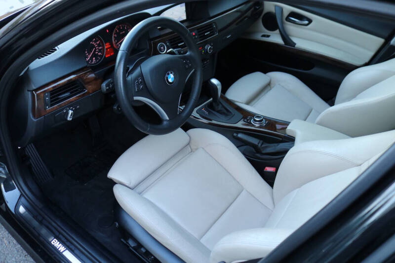 2011 BMW 3 Series 335i
