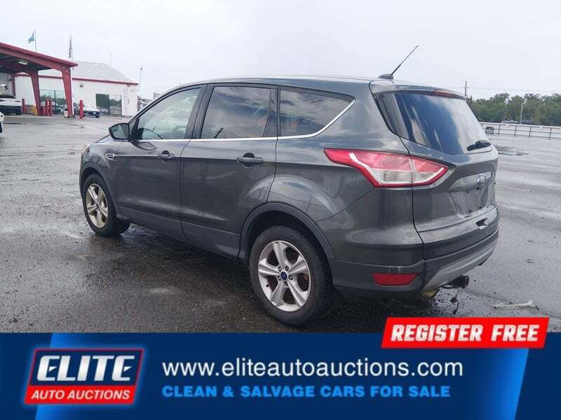 2016 Ford Escape SE
